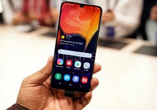 Samsung Galaxy A50 объективно круче китайских девайсов. Это лучший смарт бренда за три года
