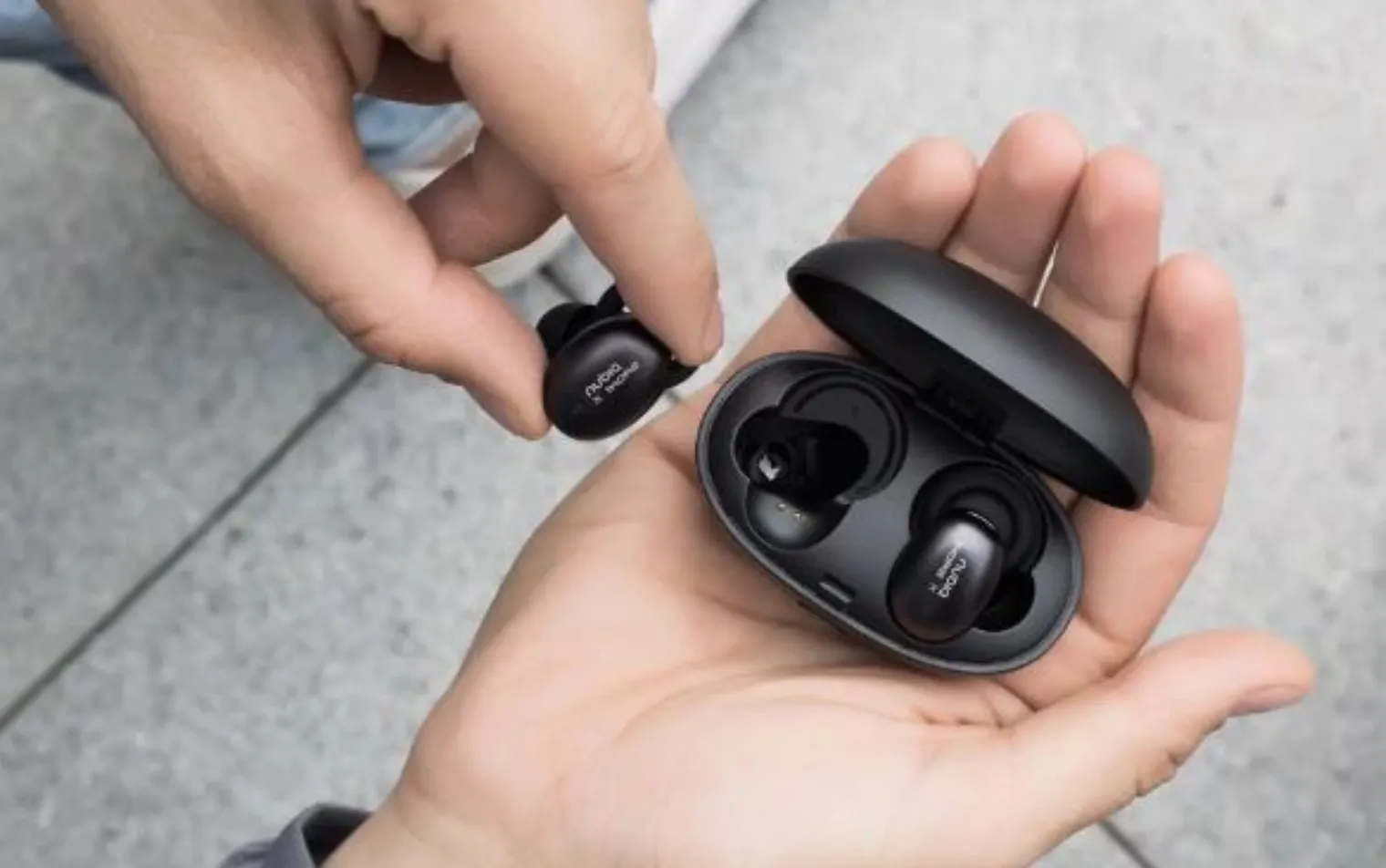 Nubia выпустила беспроводные наушники. Кажется, они по всем параметрам круче AirPods