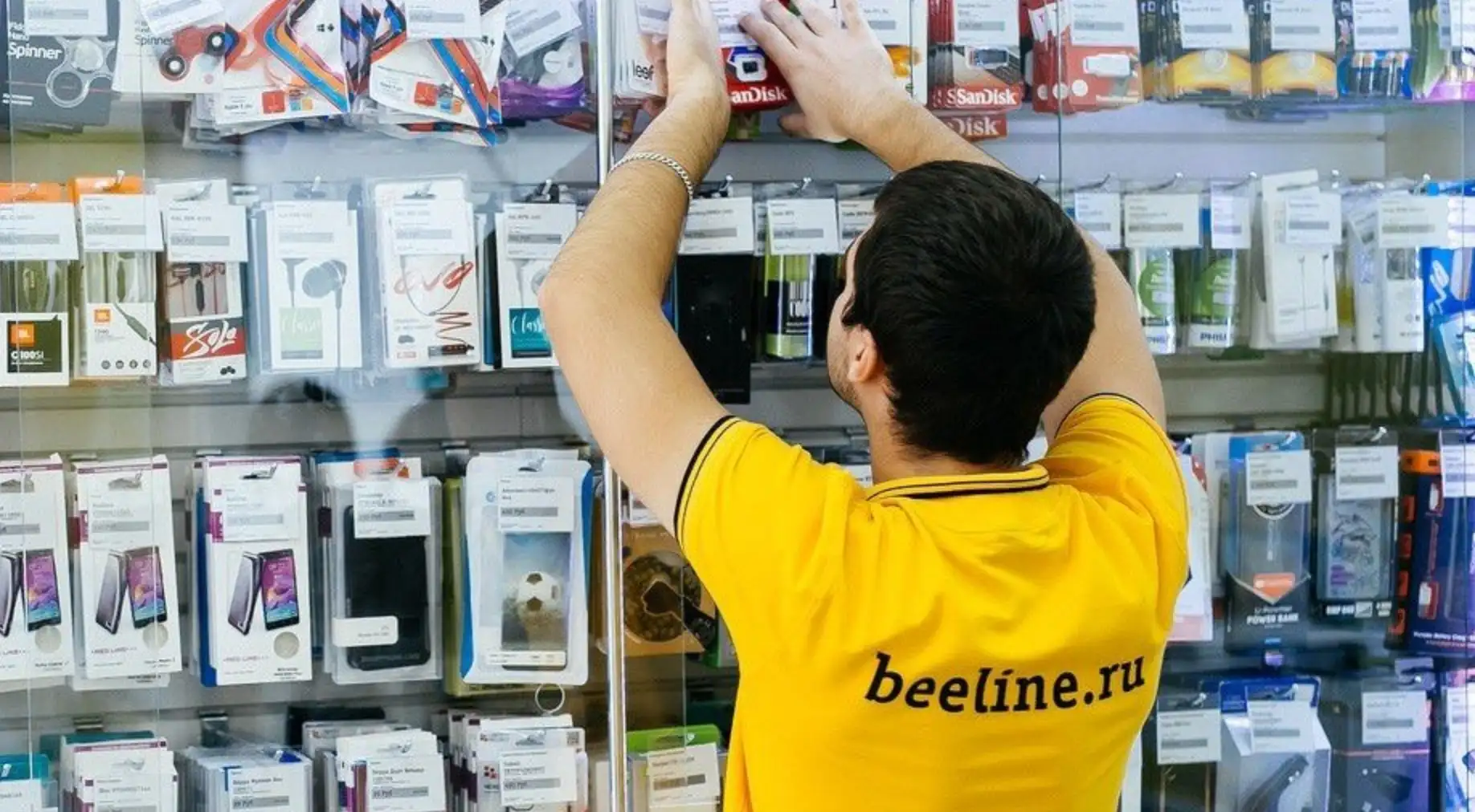 «Билайн» приманивает «безумными скидками» на Xiaomi и другие девайсы. Но эта акция – стыд