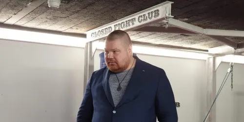 Дацик проиграл Тарасову. Здесь – подробности боя и 5 ядерных цитат Рыжего Тарзана