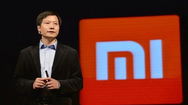 Сколько зарабатывает босс Xiaomi? За год его зарплата выросла в 50 раз