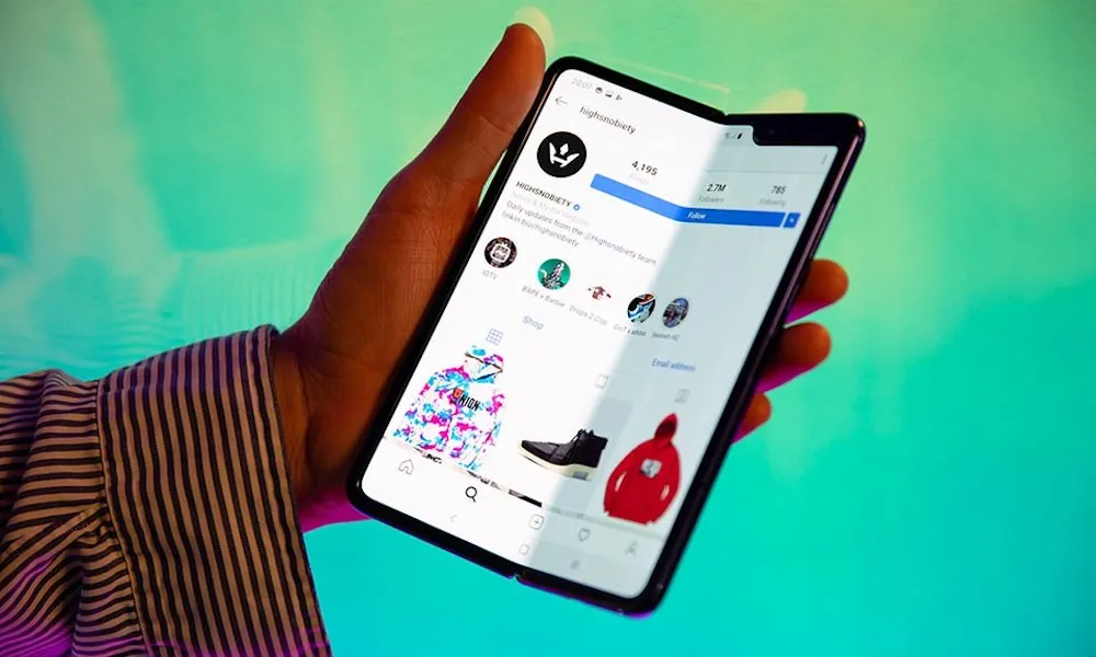 Сколько будет стоить Samsung Galaxy Fold в России. И когда он к нам приедет?
