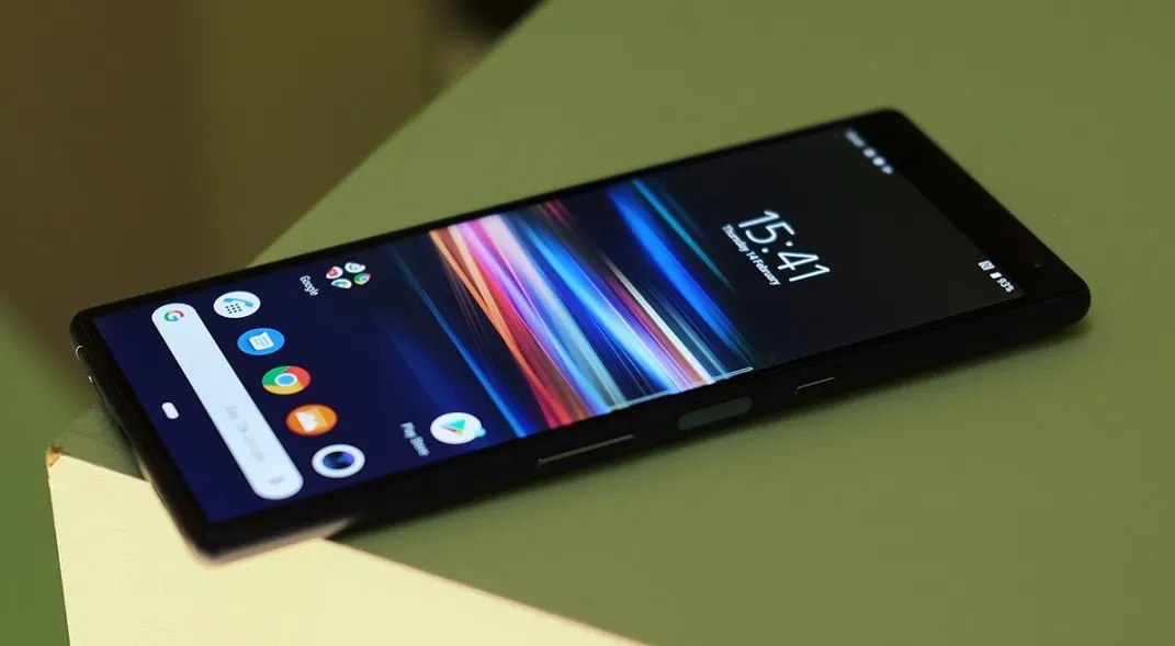 Xperia 10 безнадежен. 3 флагманские альтернативы середняку от Sony