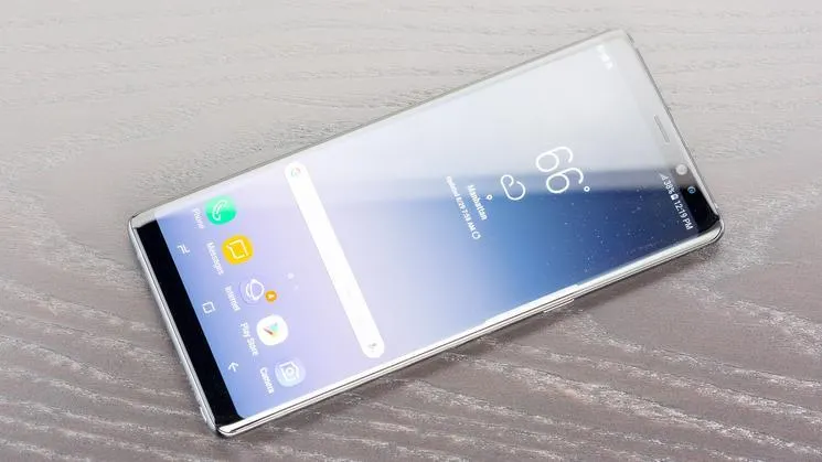 Про Samsung Galaxy Note 9 забыли, а зря. Три причины купить его в 2019-м