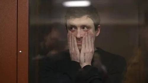 «ФК „Бутырка“ продлил контракт с футболистами». Кокорин и Мамаев получили реальные сроки, а стул будет уничтожен