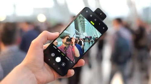 Линейку Asus ZenFone спас чистый Android. Теперь у тайваньцев хороши даже флагманы