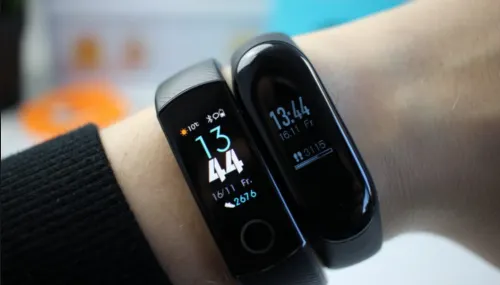 Фанаты Xiaomi Mi Band нелогичные и токсичные. Им кажется, что это правда лучший браслет за свои деньги