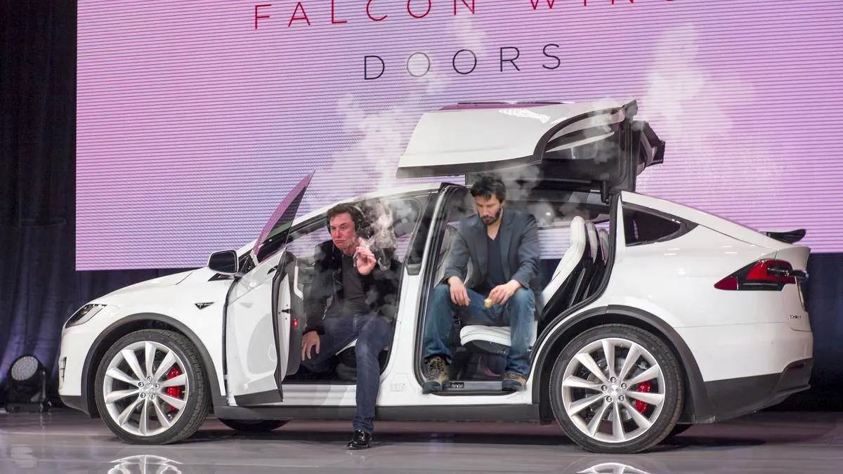 В Tesla осталось денег на 10 месяцев. Маск жестко сократит расходы