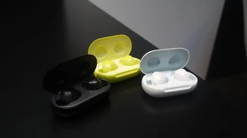 10 недорогих TWS-гарнитур вместо AirPods. Звучат отлично за свои деньги