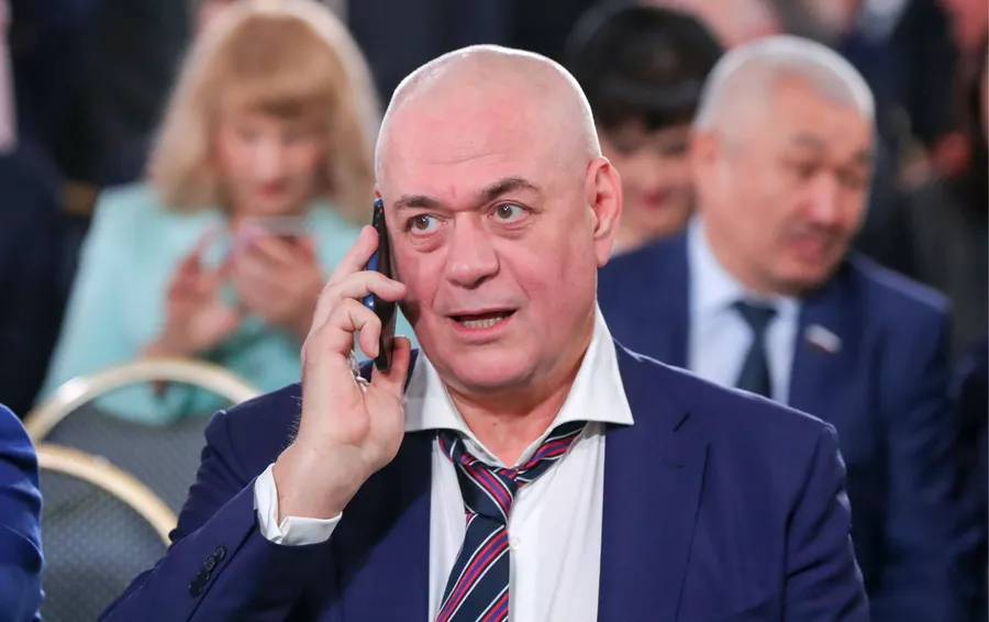 Артистка Образцова рассказала каналу «Звезда» о похоронах Доренко. Это самый нелепый фейк месяца