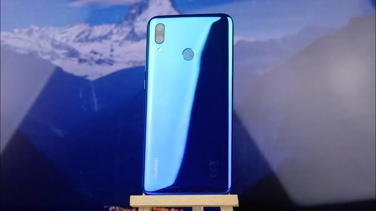 Huawei P Smart 2019 наконец продают меньше чем за 10 тысяч. Он стоит таких денег