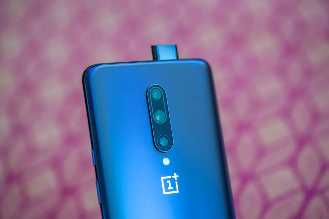Лучшие модели OnePlus наконец подешевели. Пора брать?