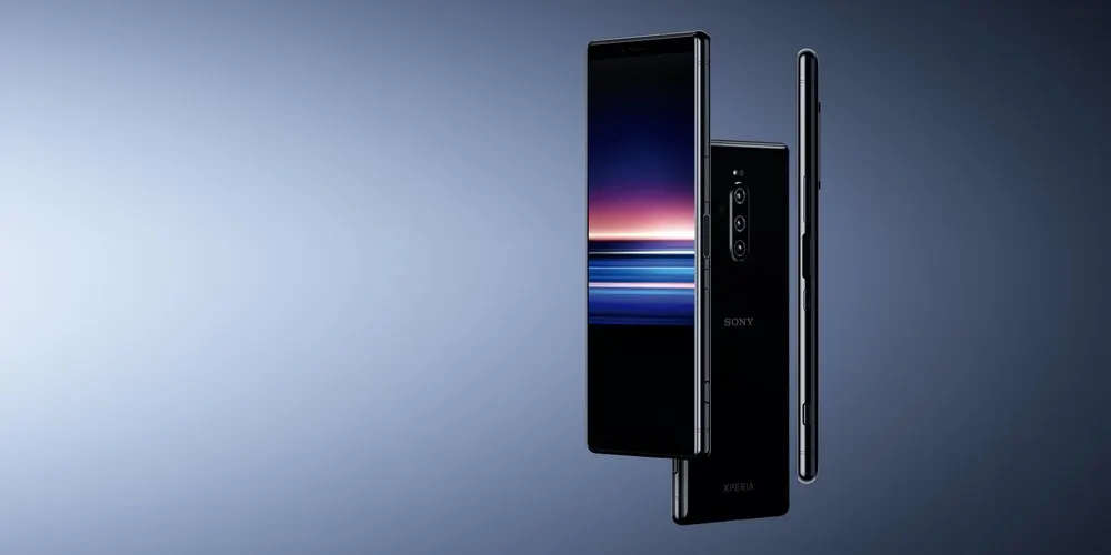 В России вышел Sony Xperia 1. Если и брать его, то сейчас