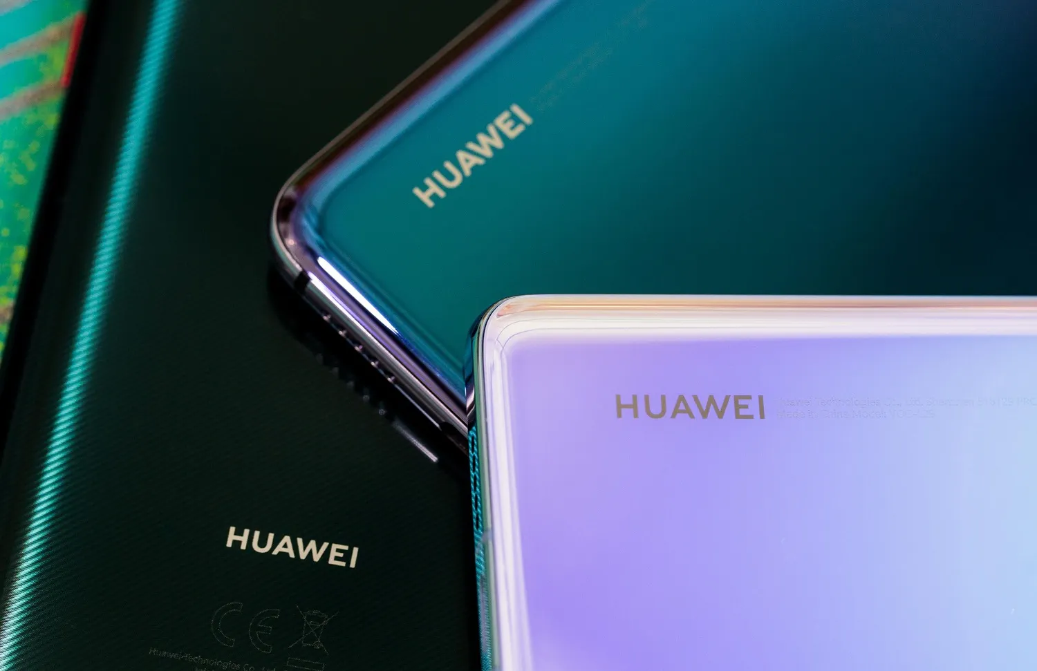 Флагман Huawei с новой ОС выйдет в сентябре. Китайцы опережают график