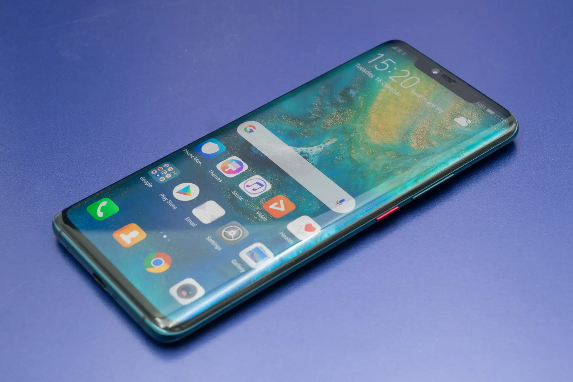 Два главных флагмана Huawei подешевели до неприличия. Это лучшие камерофоны в мире