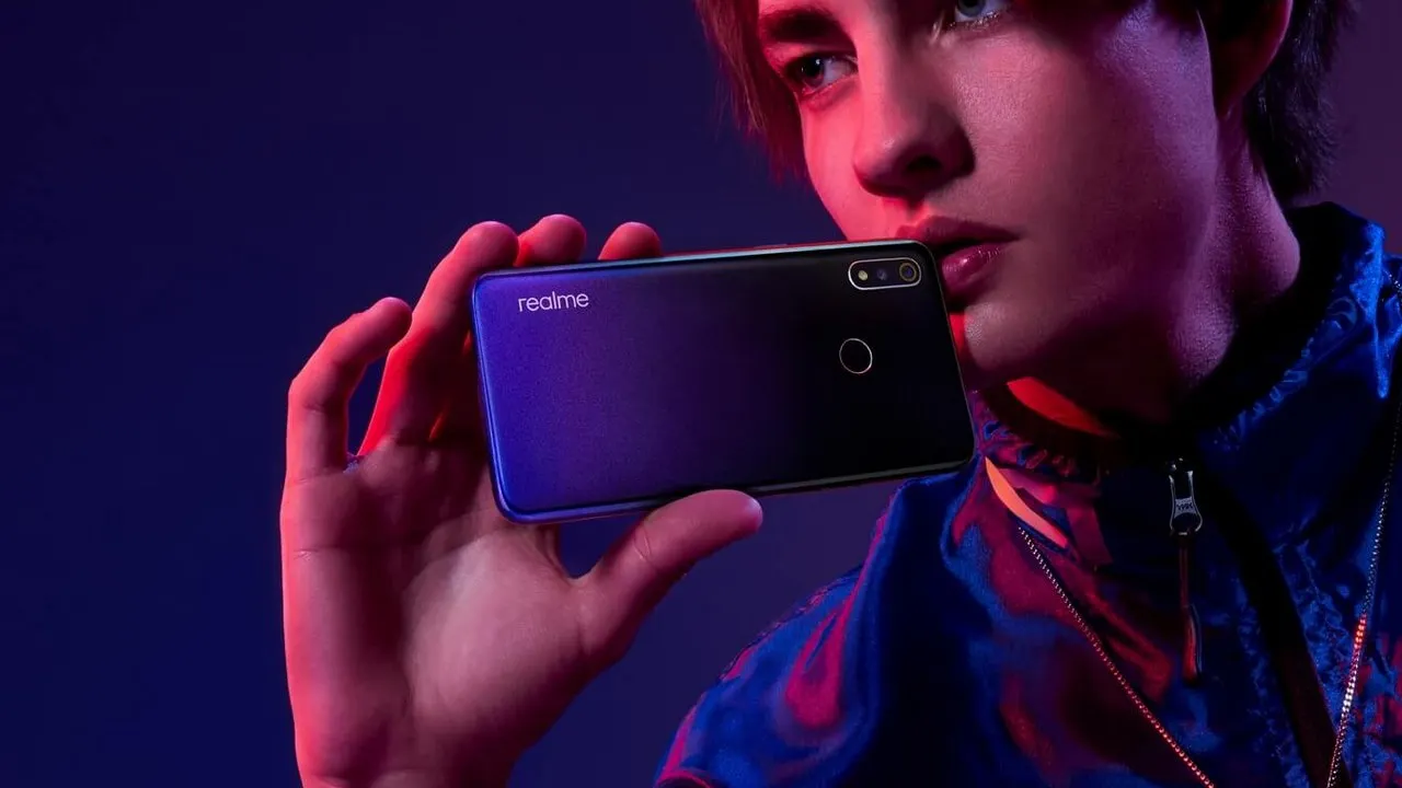 Realme X – самая доступная копия OnePlus 7 Pro. Стоит меньше 15К