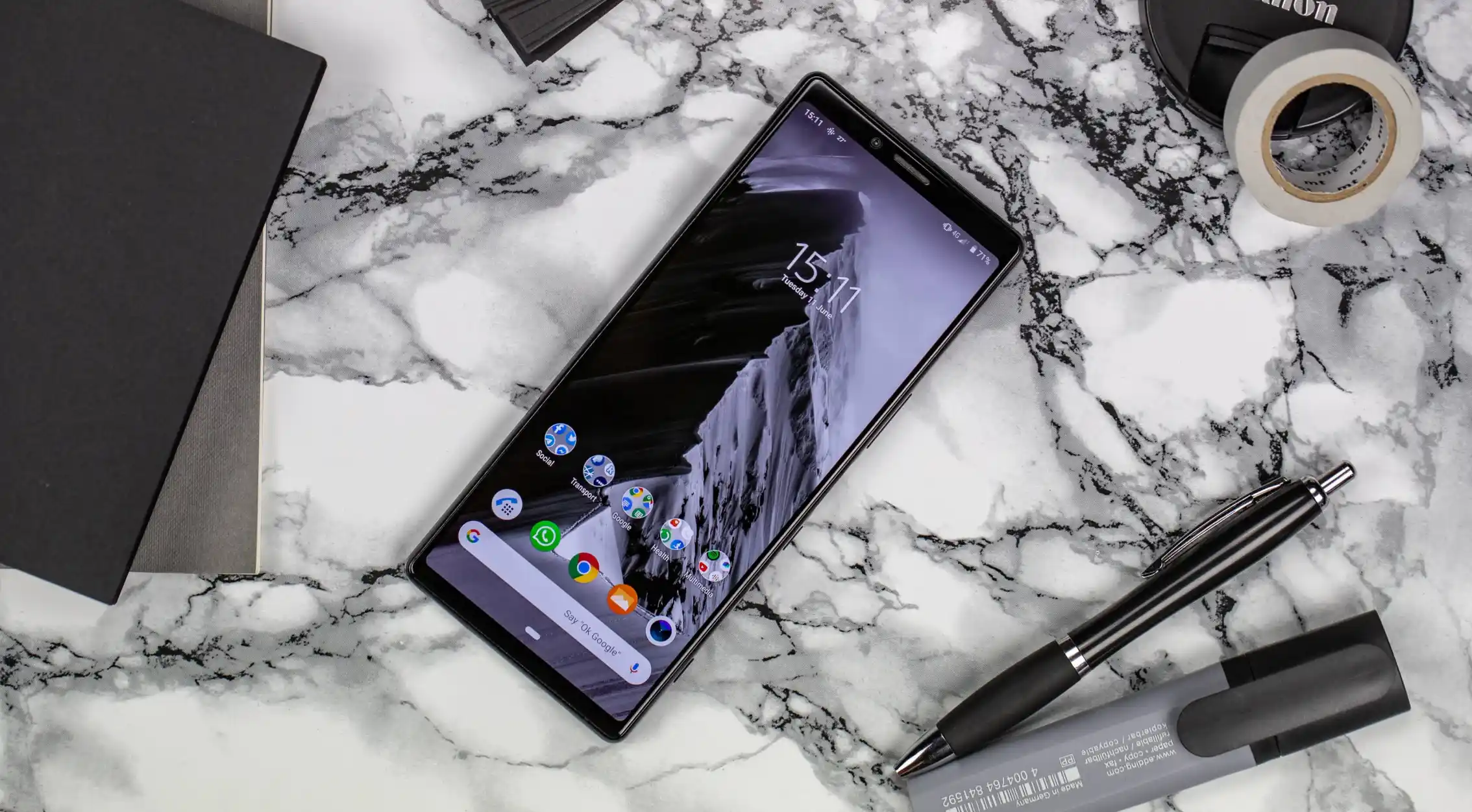 Sony выпустит второй смарт с тройной камерой – бюджетное продолжение Xperia 1