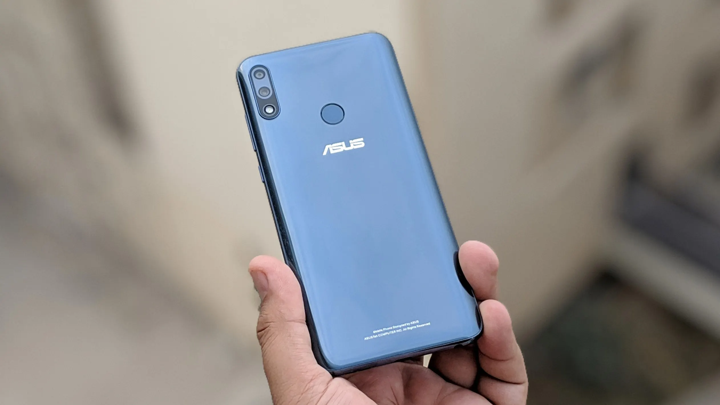 Asus Zenfone Max Pro M2 превратился в эксклюзивный шедевр для России. Но лафа продлится недолго