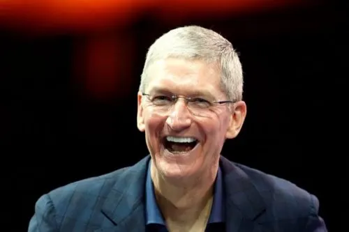Чехол для iPhone XS Max по цене AirPods и еще 4 доказательства, что Apple – самая жлобская компания в мире