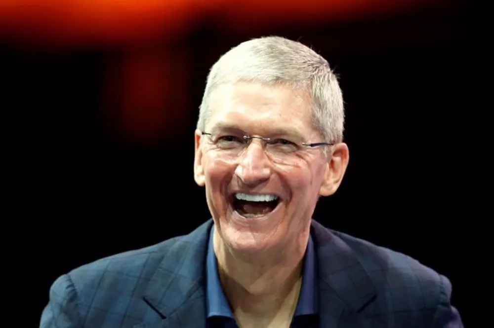 Чехол для iPhone XS Max по цене AirPods и еще 4 доказательства, что Apple – самая жлобская компания в мире