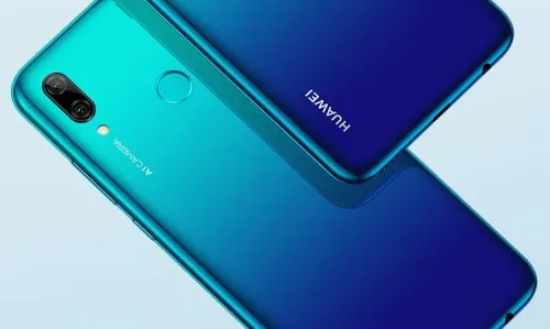 Huawei P Smart отдают по лучшей цене в России. С кэшбеком и подарком