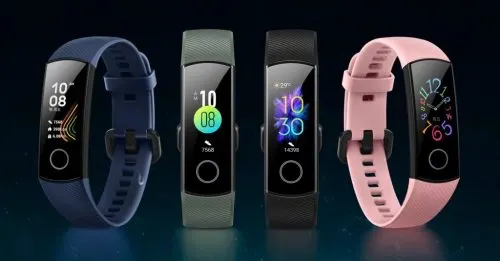 Honor Band 5 уже стоит меньше, чем Xiaomi Mi Band 4. Надо брать?