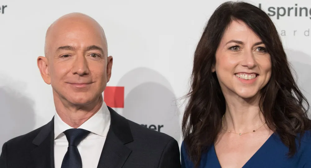 Бывшая жена основателя Amazon стала богаче Тинькова, Дурова и Абрамовича вместе взятых