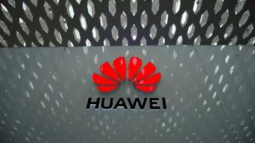 Huawei Mate 30 Pro будет первым смартом на фирменной ОС HongMeng. Эта система быстрее Android