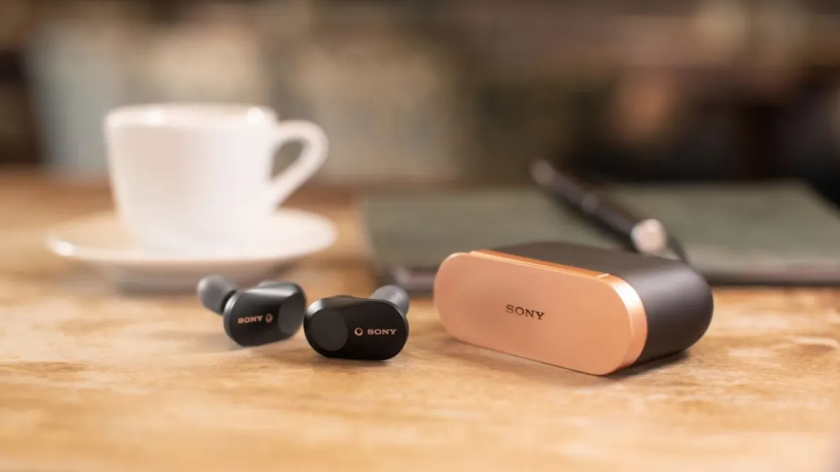 Вышел крутой клон AirPods от Sony. Наушники держат 6 часов и глушат посторонний шум