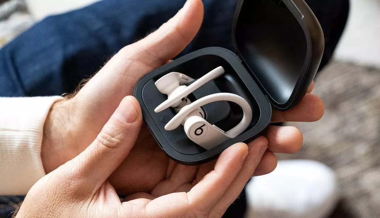 Powerbeats Pro уже можно заказать. В чем они лучше AirPods?