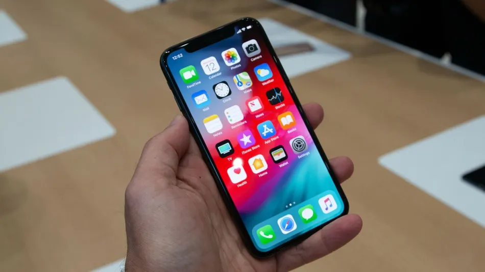 Легендарный iPhone X с кучей памяти снова завезли в Россию. Берите, пока не поздно