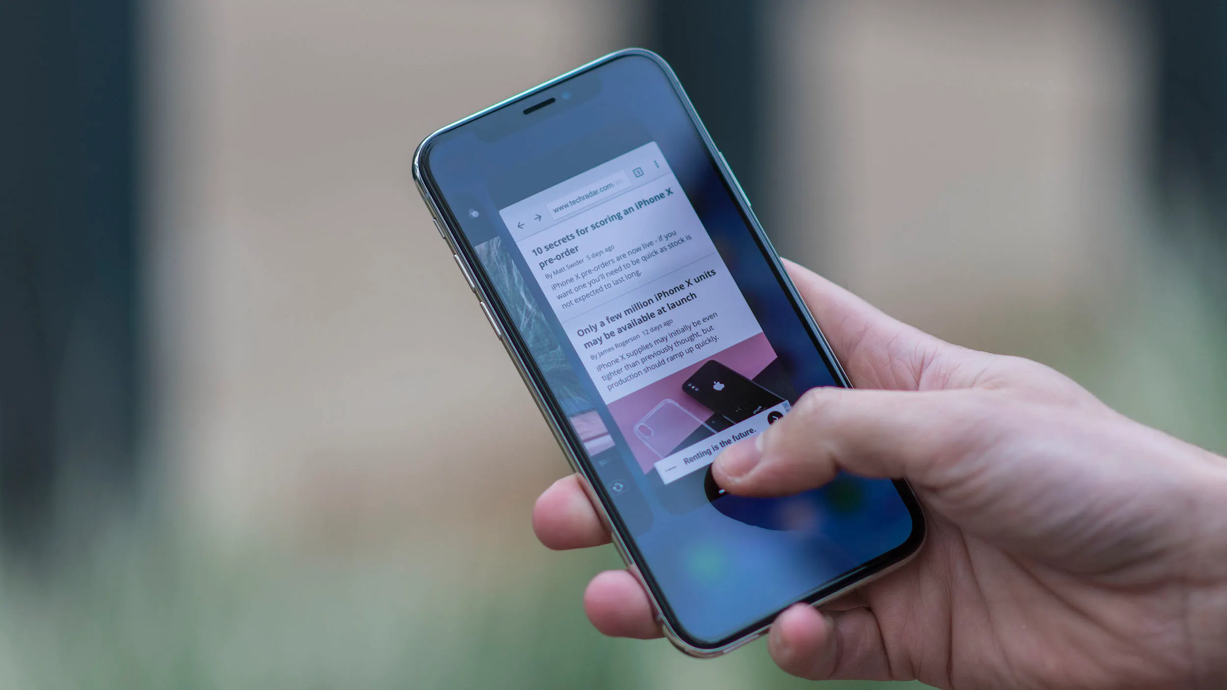 Apple встроит в iPhone XR экранный сканер отпечатков. Всё ради Китая