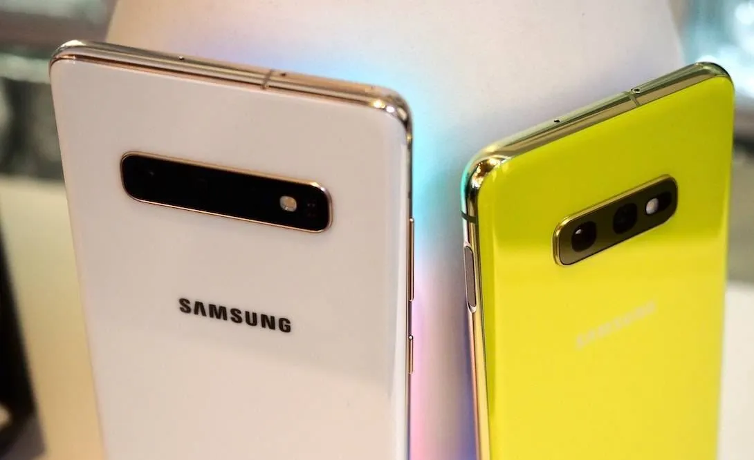 Samsung Galaxy S10 5G жестко нагрелся из-за батареи. Что творится?