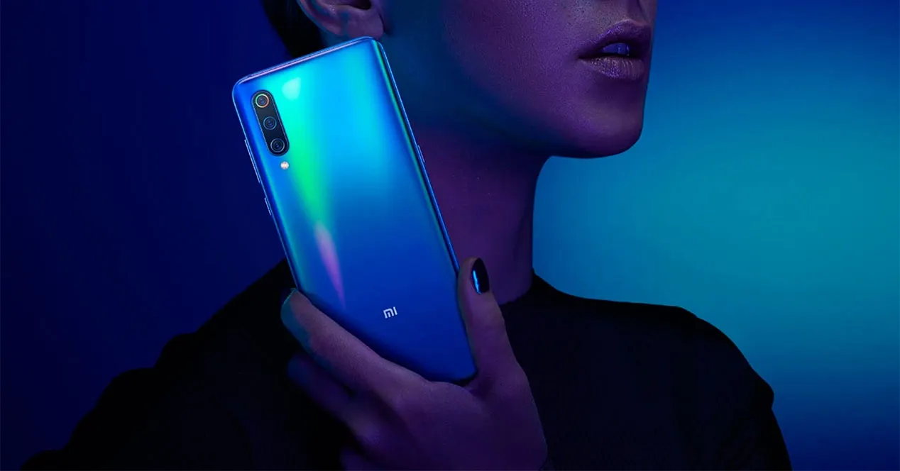 Смартфон Xiaomi Mi 9 жестко обновят. Это будет мощнейший смарт на рынке