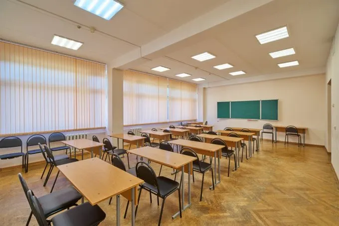 В детстве мы потратили кучу времени зря. Домашка и репетиторы никому не пригодились