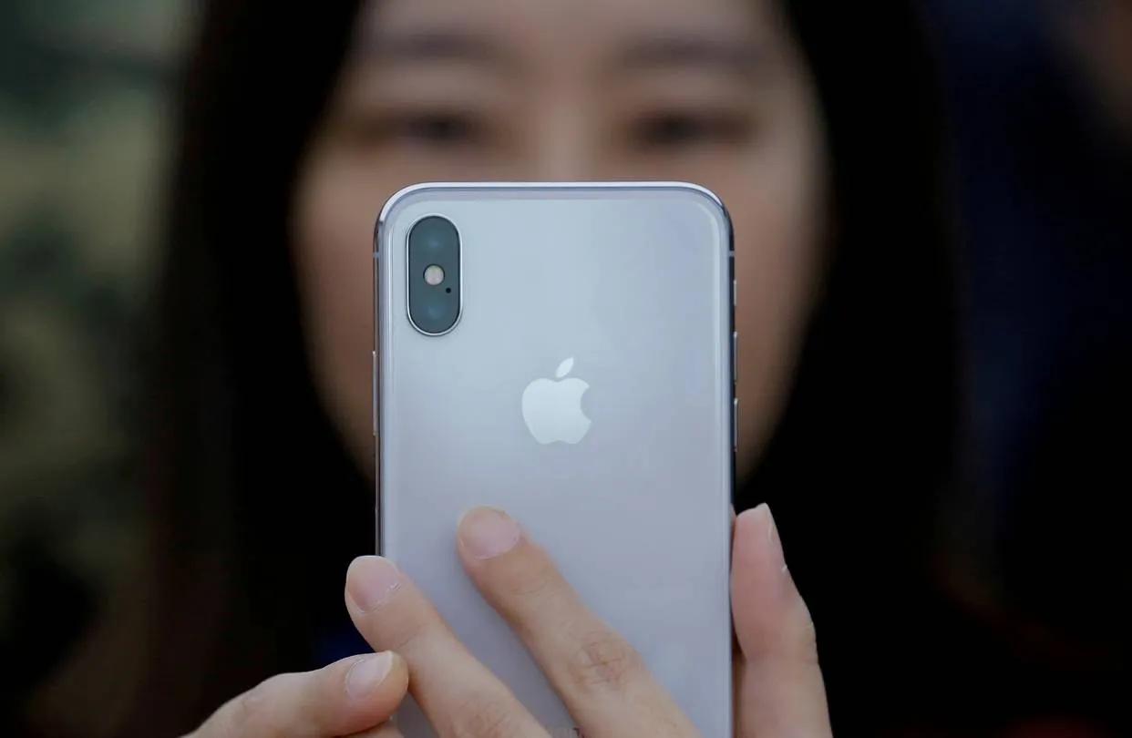 Через два года выйдет iPhone с Touch ID. Но Face ID не умрет