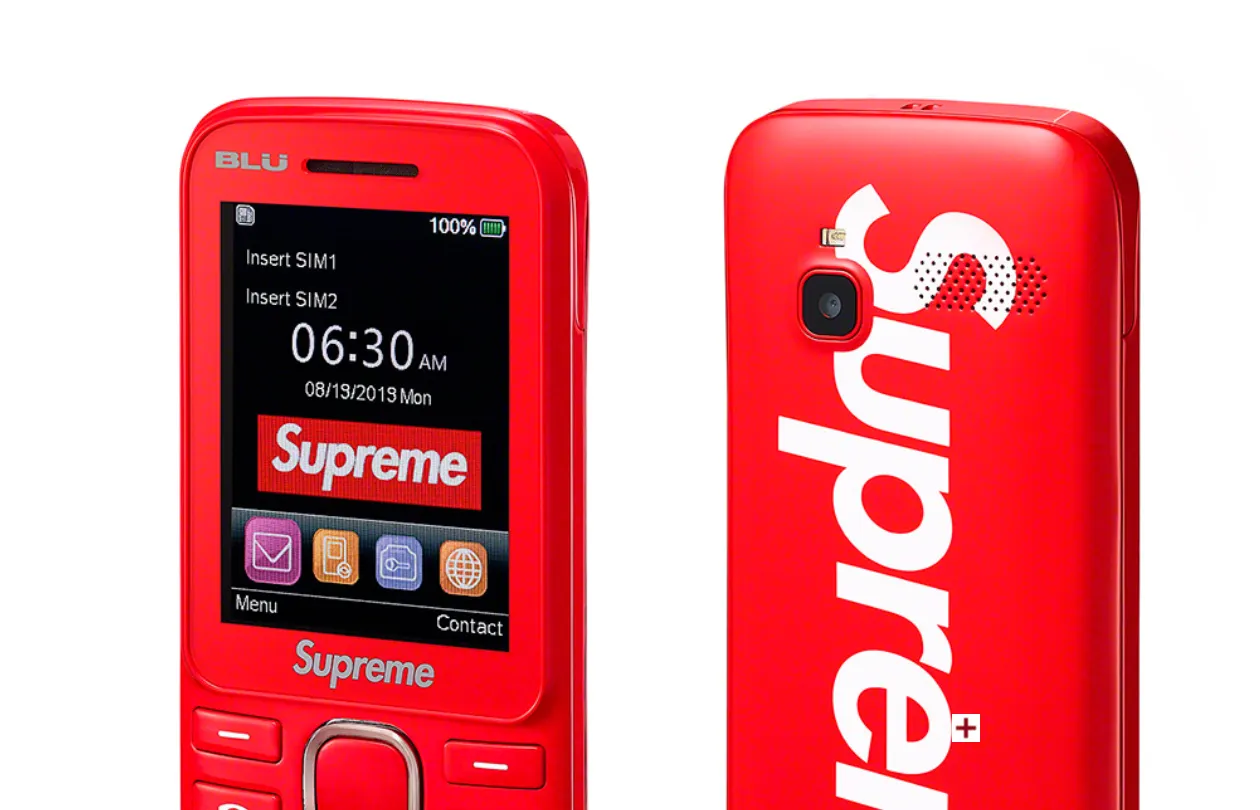 Supreme выпустила кнопочный телефон. Он бы пригодился Кокорину в тюрьме