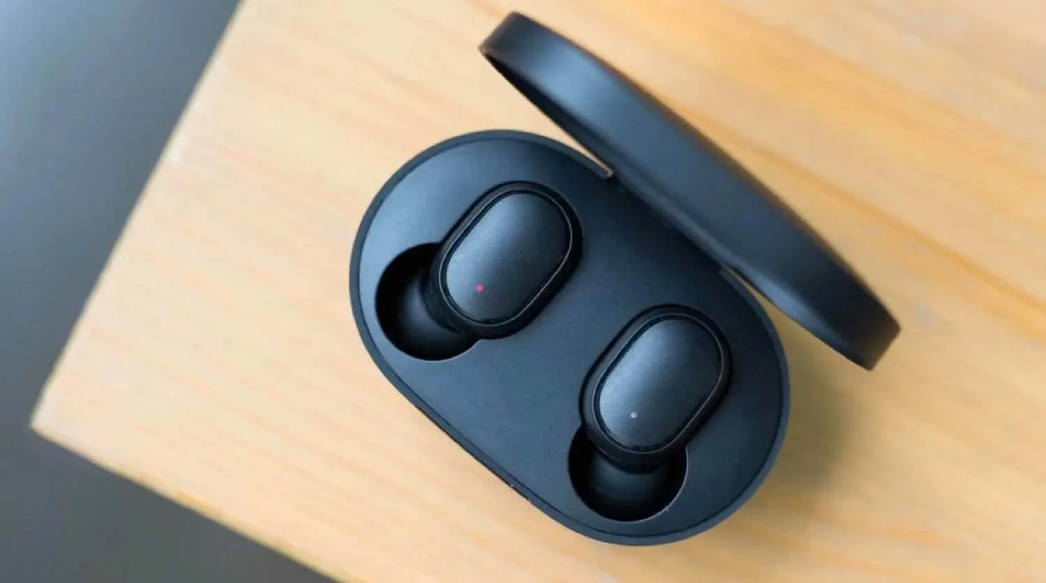 5 лучших товаров Xiaomi до 1000 рублей. Например, аналог AirPods