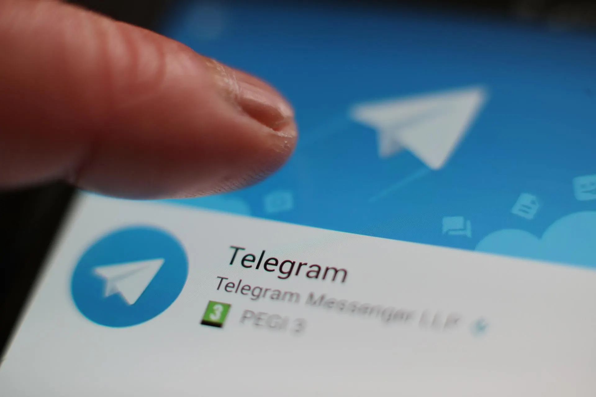 На Huawei и Xiaomi отключаются уведомления из Telegram. Что делать?
