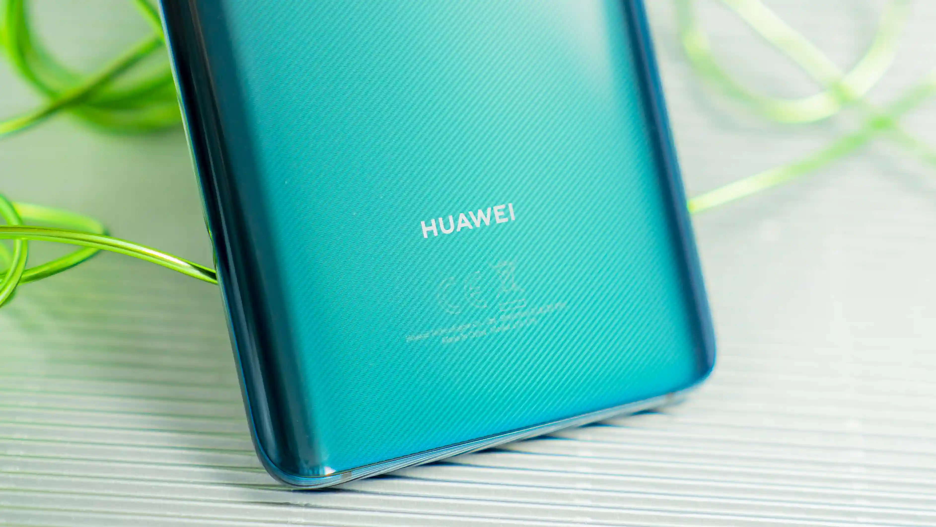 Камерофон Huawei и еще 4 девайса, которые тотально подешевели за полгода. Официальная статистика