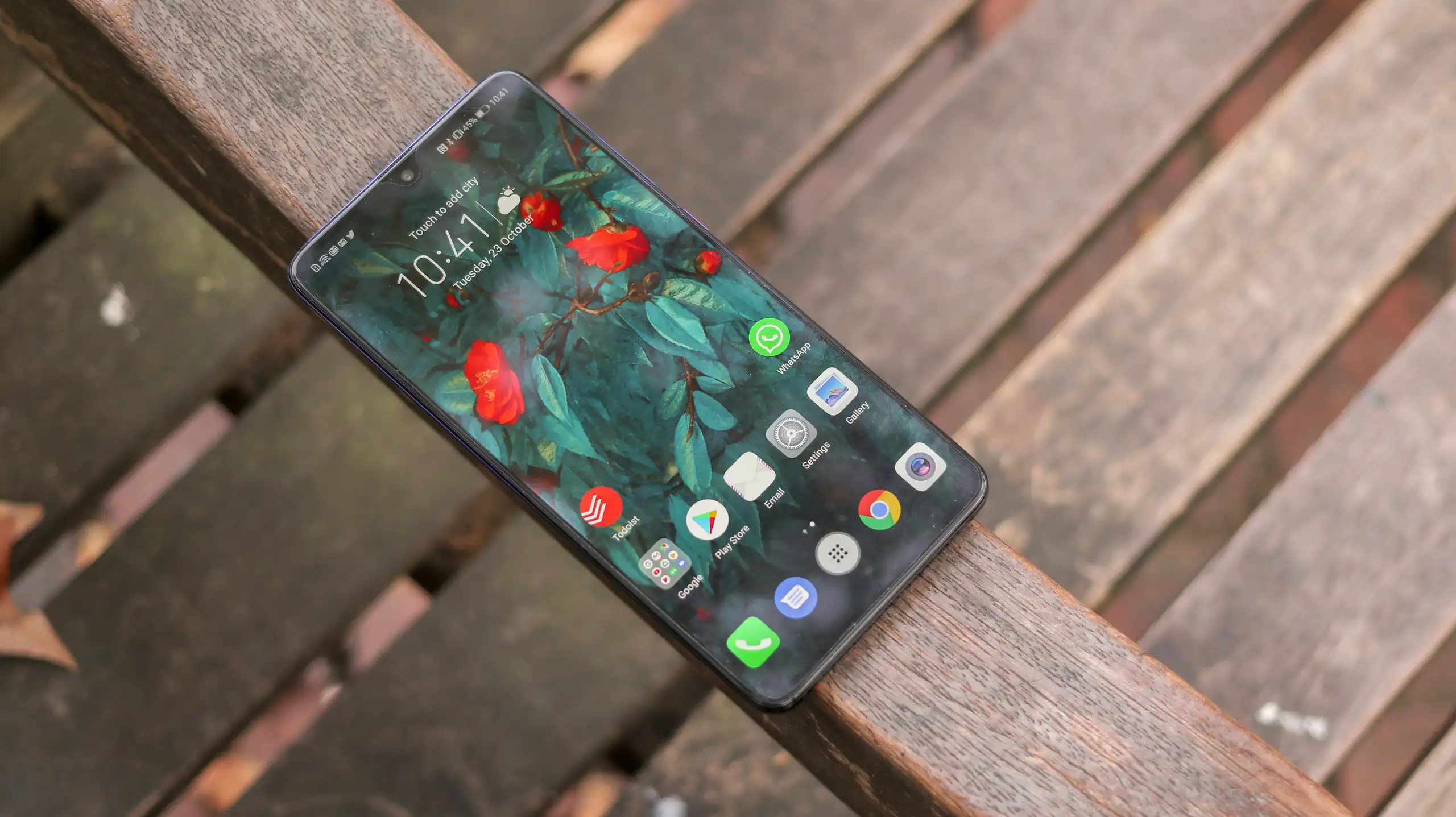 В МТС – огромная скидка на Huawei Mate 20. И сказочный кэшбек