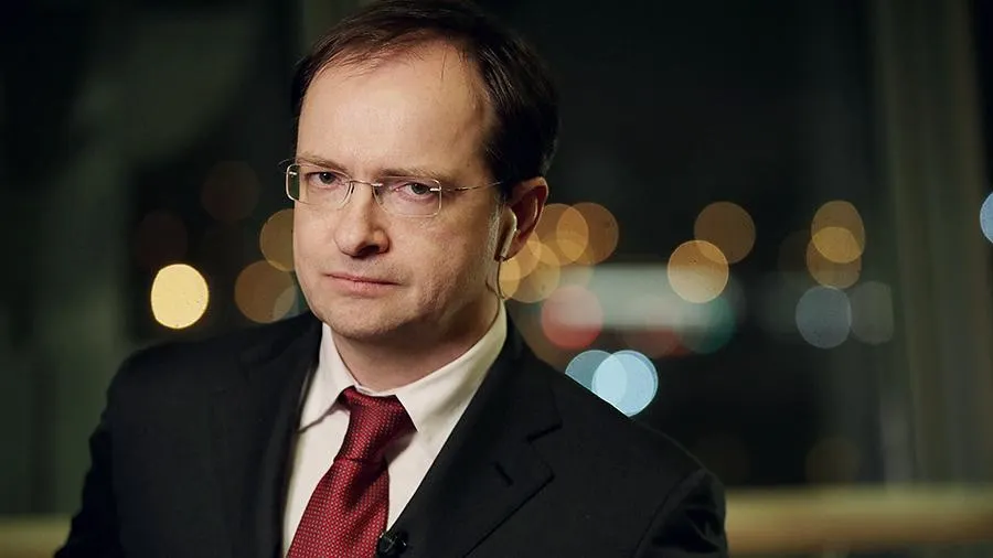 Владимир Мединский назвал взрослых фанатов комиксов «убожеством». Что не так с этим заявлением?