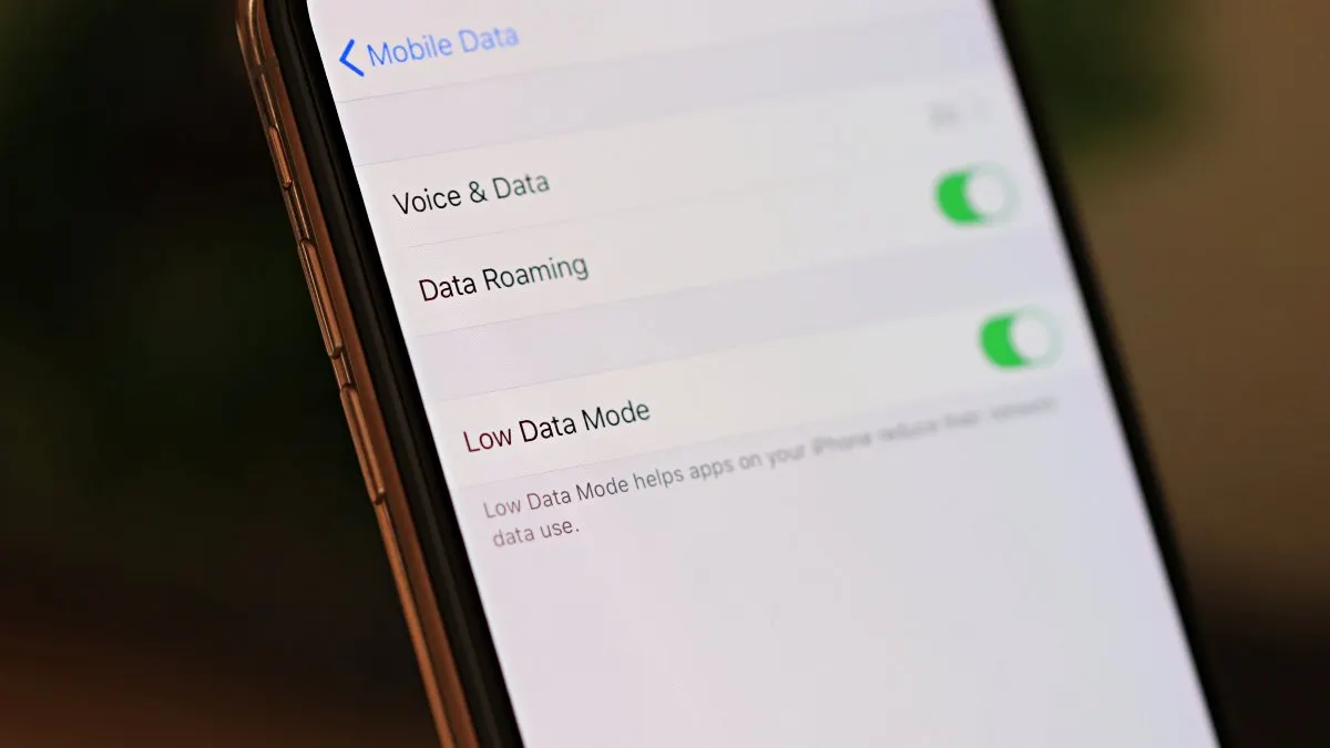Как экономить трафик и заряд аккумулятора на iPhone? Хитрейший лайфхак из iOS 13