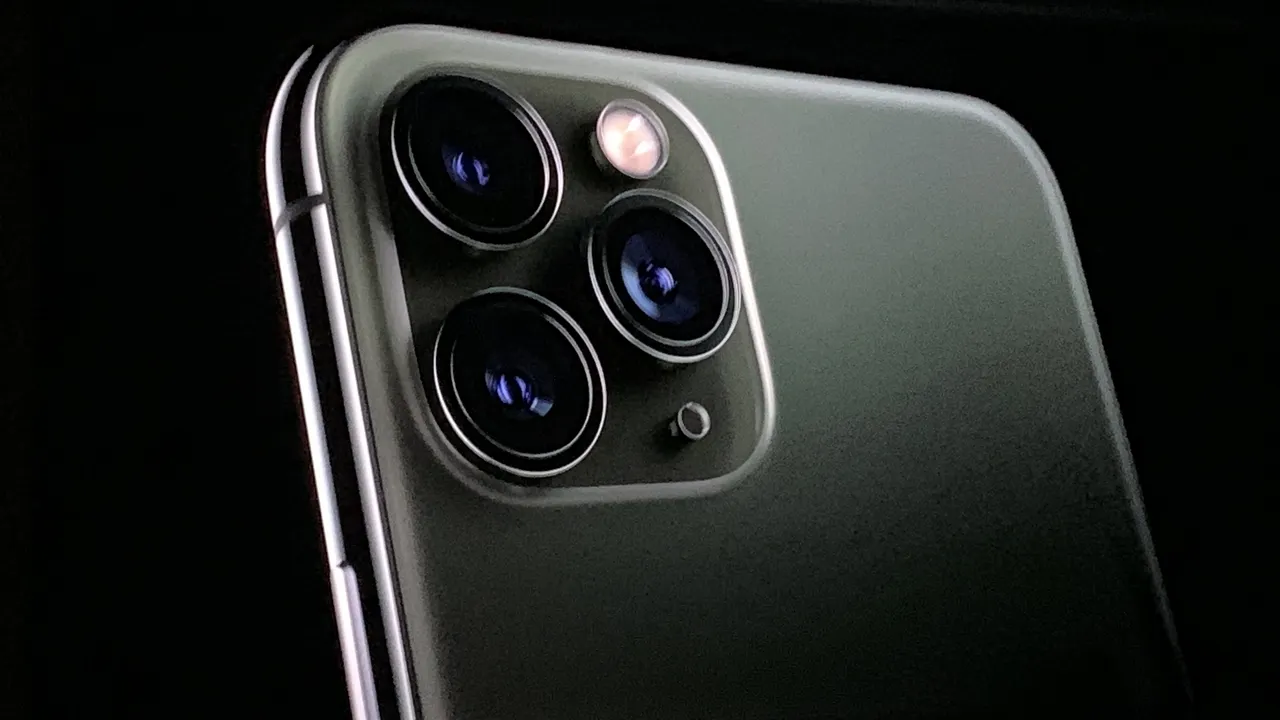 Главная фишка iPhone 11 Pro Max. В чем величие этой модели?