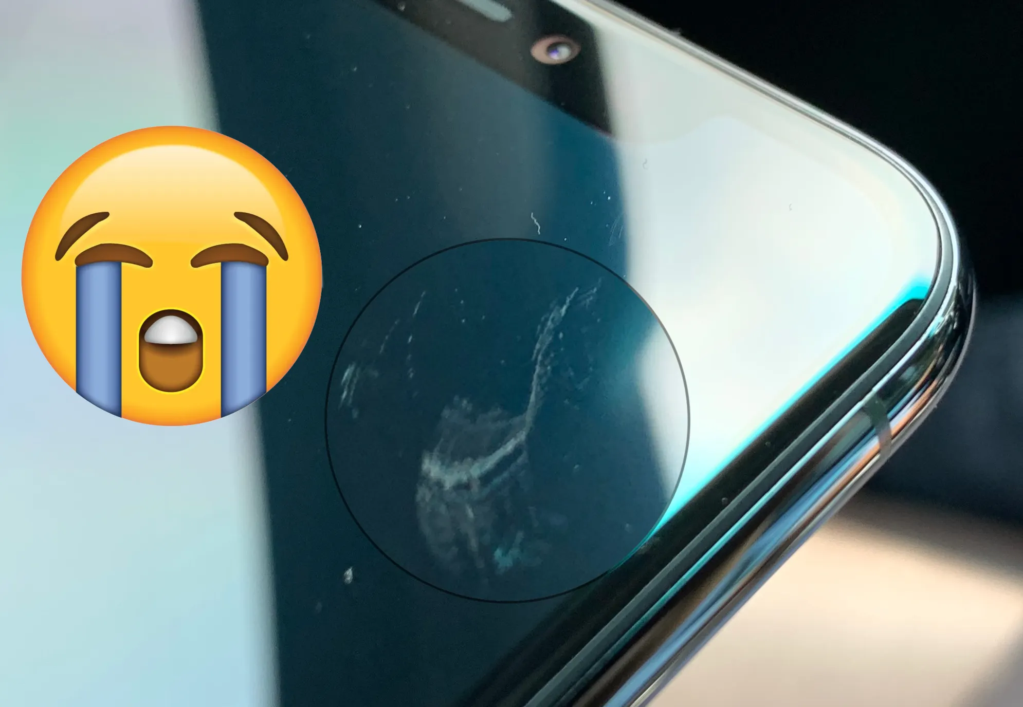 «Даже iPhone SE устойчивее к царапинам». Люди жалуются на экраны новых айфонов