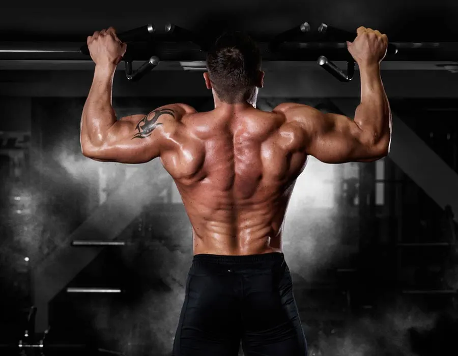 Как научиться подтягиваться много раз? Гид для тех, кто совсем не умеет