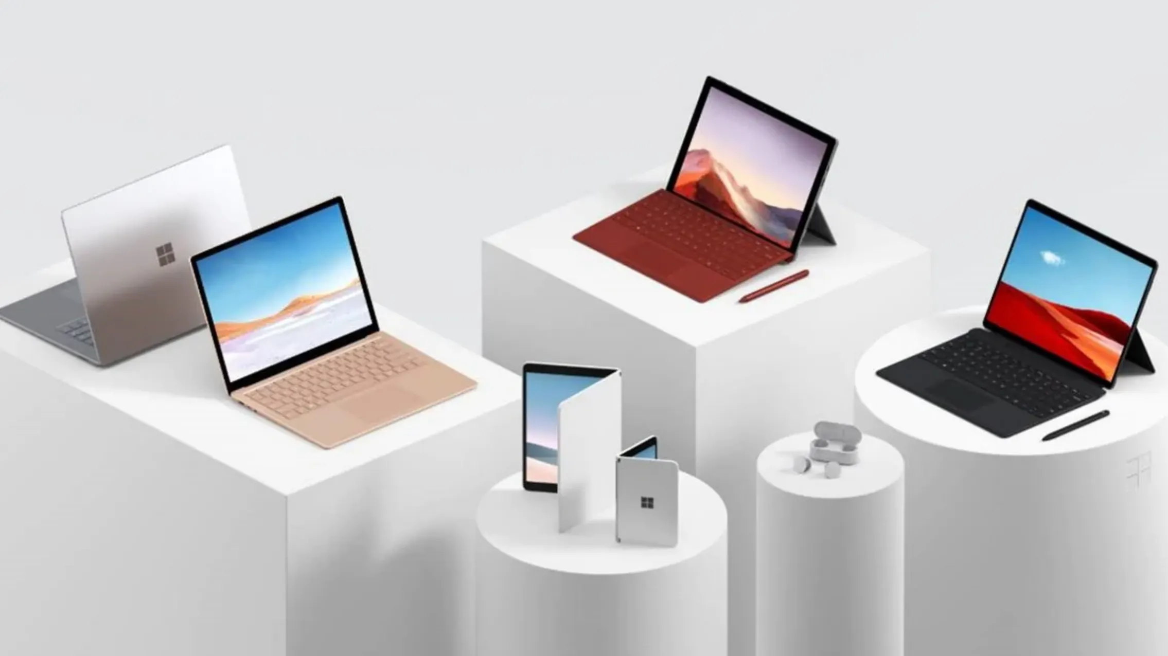 Microsoft презентовала три планшета и ноутбук. Они крутые, но дорогие