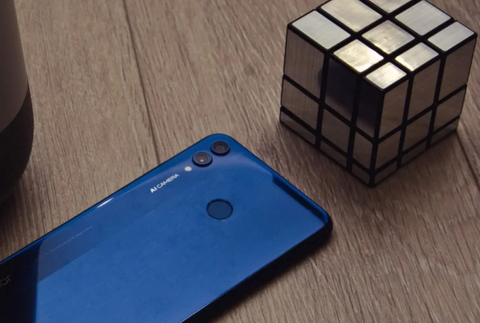 Honor 8X отдают по отличной цене в МТС. У него NFC и куча памяти