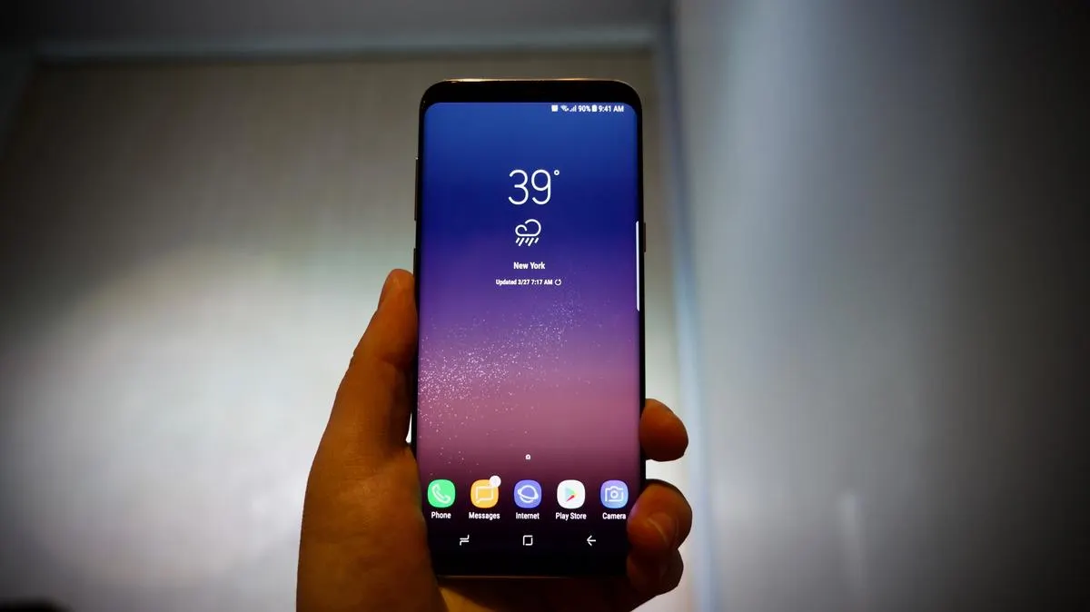 Samsung Galaxy S8 может получить Android 10. Как так?