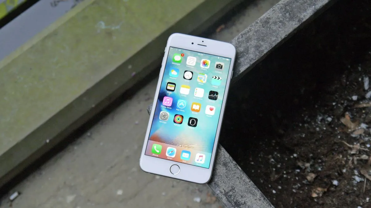iPhone SE на 128 Гбайт стоит слишком дорого. Почему iPhone 6s – лучшая альтернативу малышу?